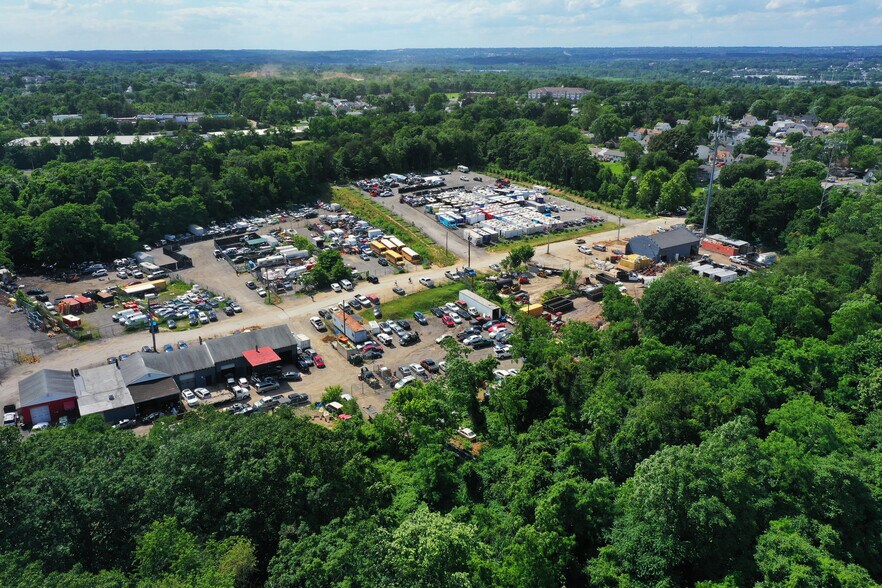 More Photos Of 6051 Olson Rd, Baltimore Service For Sale