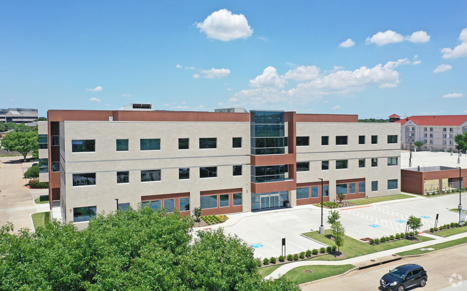 Primary Photo Of 4825 Alliance Blvd, Plano Medical For Lease