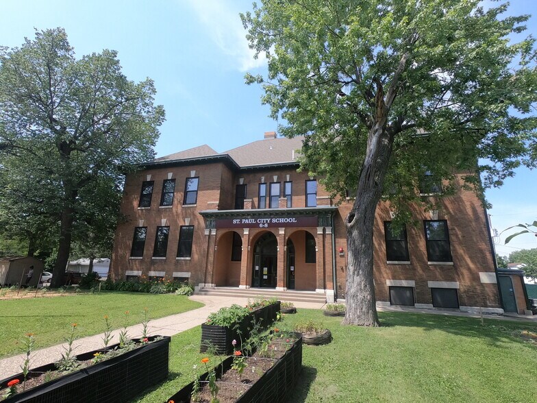 More Photos Of 643 Virginia St, Saint Paul Schools For Sale