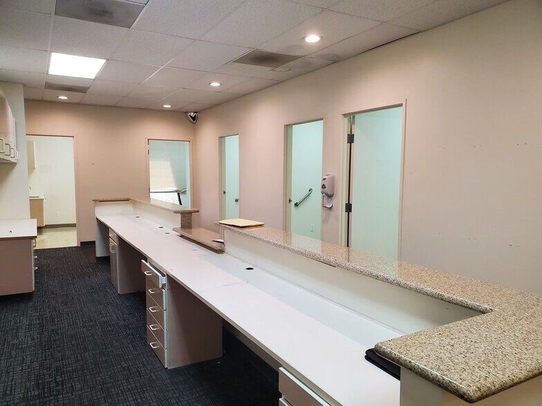 More Photos Of 5000 Overland Ave, Culver City Office For Sale