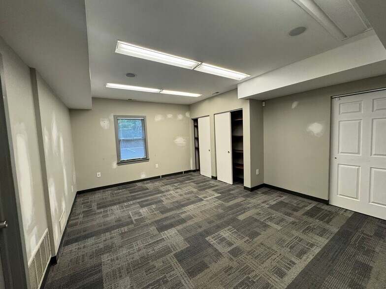 More Photos Of 2895 Hamilton Blvd, Allentown Medical For Sale