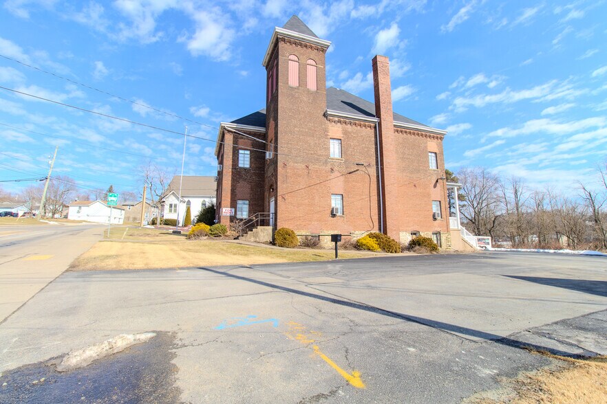 More Photos Of 1006 Harrison City Export Rd, Harrison City Office For Lease
