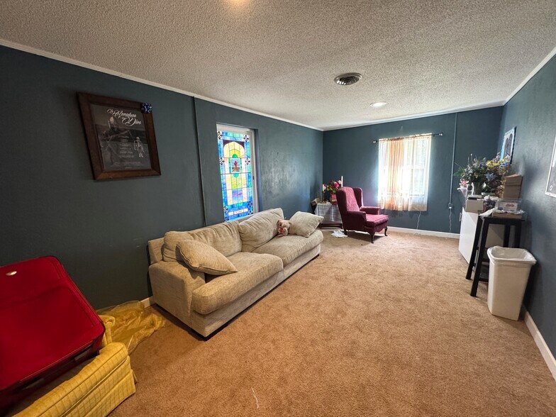 More Photos Of 426 Old Commerce Road Ext, Athens Religious Facility For Sale