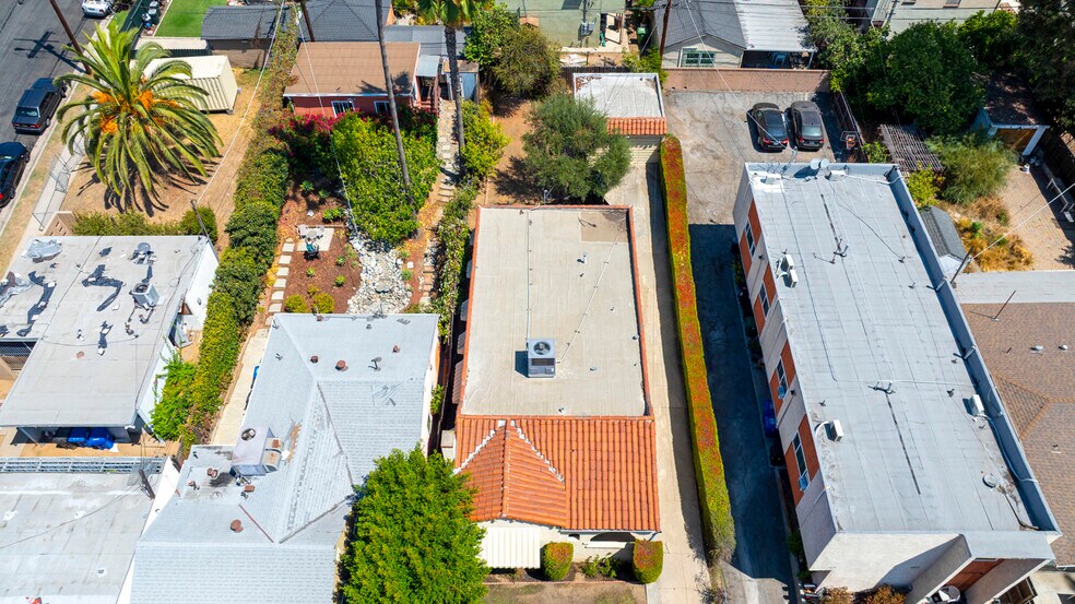 More Photos Of 4909 York Blvd, Los Angeles Office For Sale