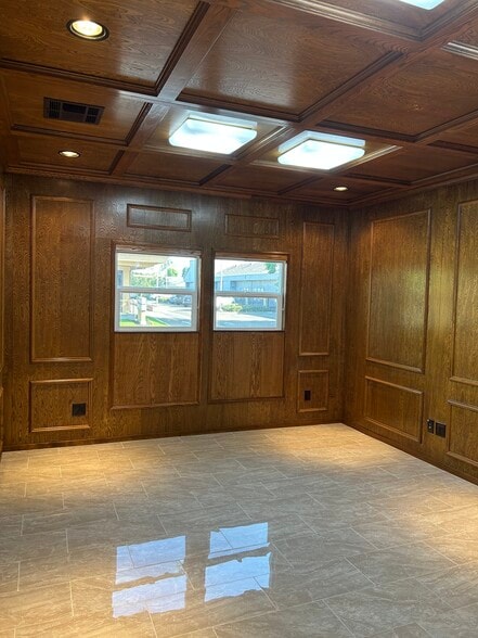 More Photos Of 1818 Grand Canal Blvd, Stockton Office For Lease