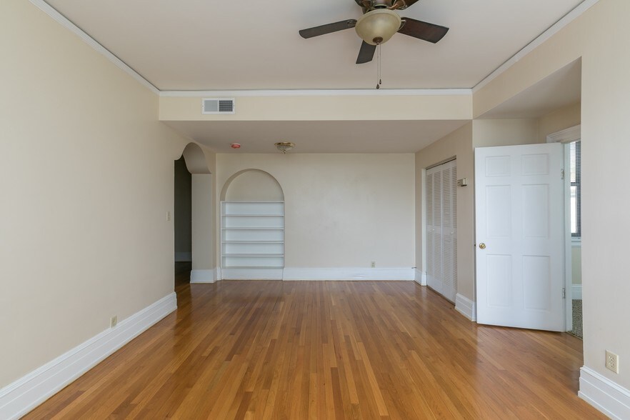 More Photos Of 870 Vine St, Chattanooga Apartments For Lease