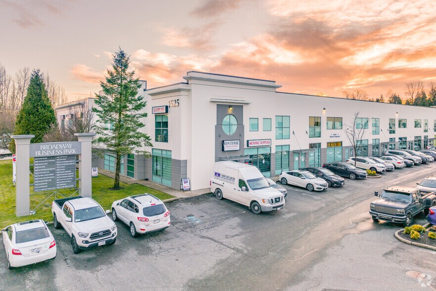 More Photos Of 1525 Broadway St, Port Coquitlam Warehouse For Lease