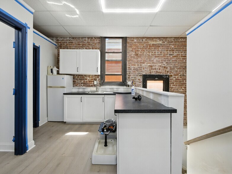 More Photos Of 538-540 62nd St, West New York Loft Creative Space For Lease