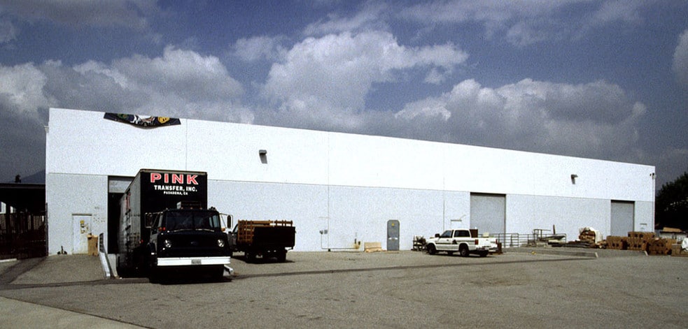 More Photos Of 270 W Duarte Rd, Monrovia Warehouse For Lease
