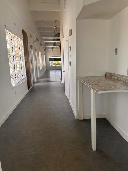 More Photos Of 400 E Hallandale Beach Blvd, Hallandale Beach Medical For Lease