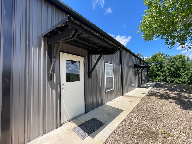 More Photos Of 55 Linker Mountain Rd, Dover Light Manufacturing For Sale