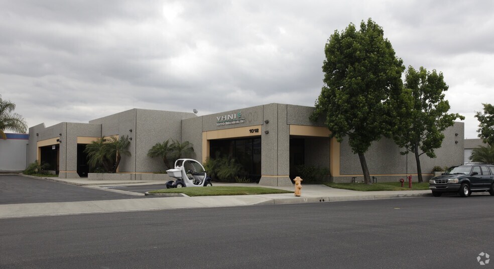 Primary Photo Of 1000-1012 Segovia Cir, Placentia Flex For Lease