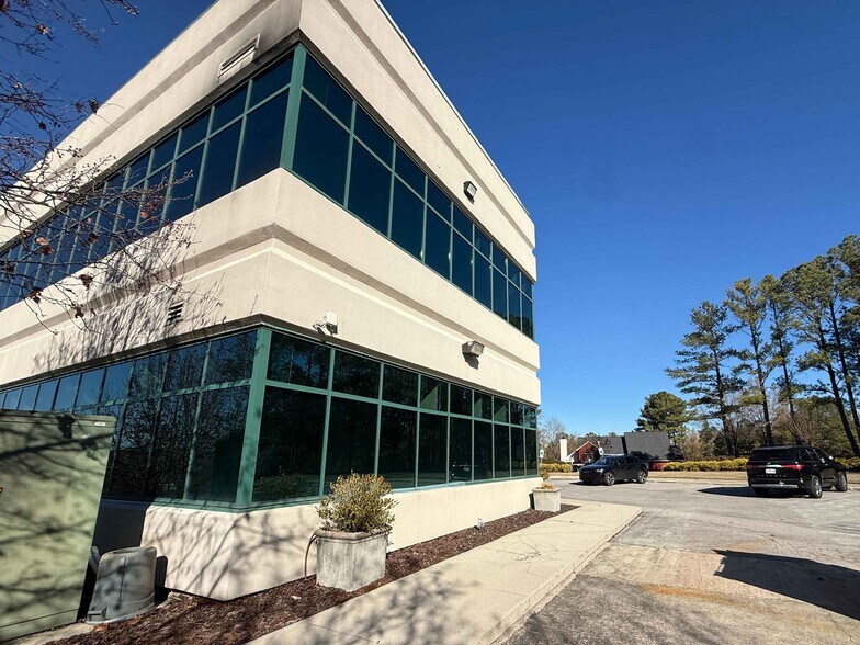 More Photos Of 500 Cahaba Park Cir, Birmingham Medical For Lease