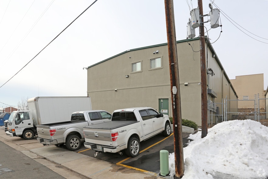 More Photos Of 2795 S Shoshone St, Englewood Light Distribution For Lease