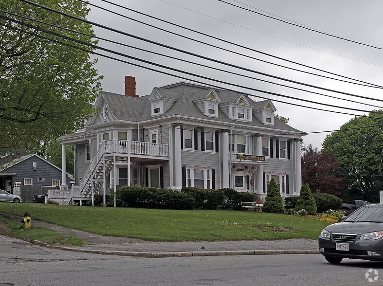 More Photos Of 378 S Main St, Haverhill Office Residential For Lease