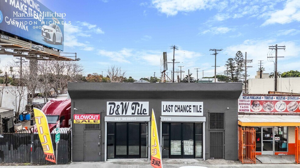 More Photos Of 1118 Firestone Blvd, Los Angeles Storefront For Sale