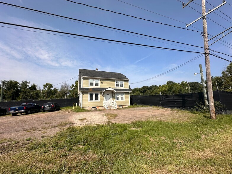 More Photos Of 6924 Fort Smallwood Rd, Baltimore Land For Lease