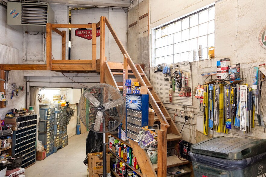 More Photos Of 8257 Frankford Ave, Philadelphia Auto Repair For Sale