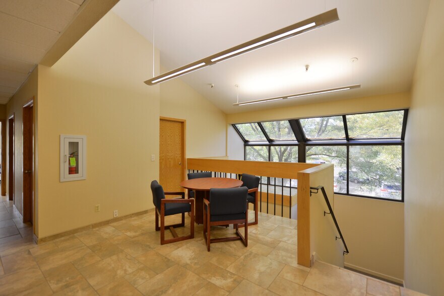 More Photos Of 724 Whalers Way, Fort Collins Office For Sale
