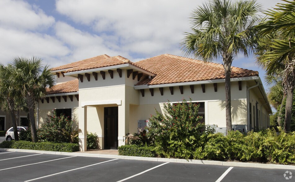 More Photos Of 1025 W Indiantown Rd, Jupiter Office For Lease