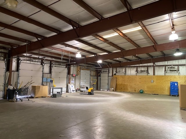 More Photos Of 4 Champeney Ter, Rochester Warehouse For Lease