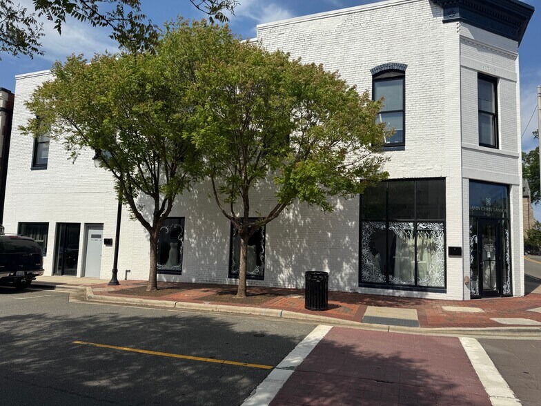 More Photos Of 125 E Parrish St, Durham Loft Creative Space For Sale