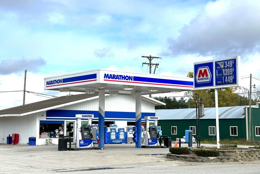 More Photos Of 1511 Hubert Rd, Hubbard Lake Flex For Sale