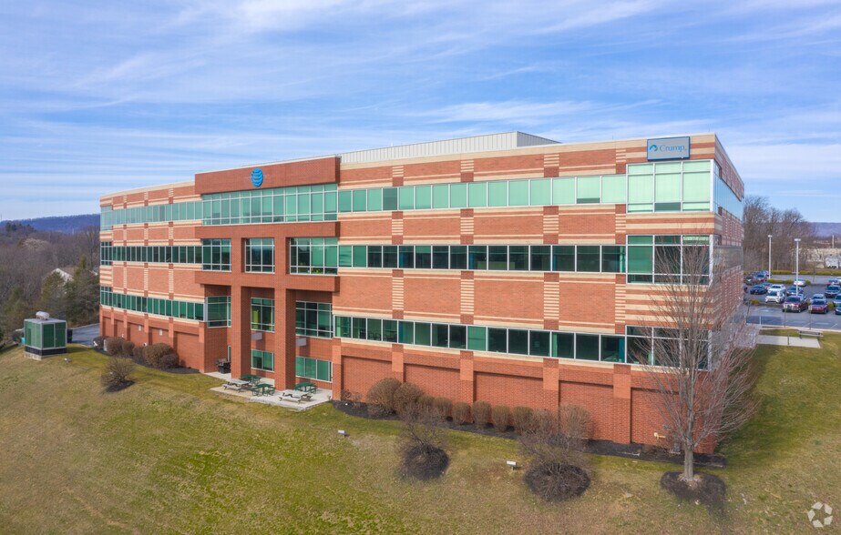 More Photos Of 2550 Interstate Dr, Harrisburg Office For Lease