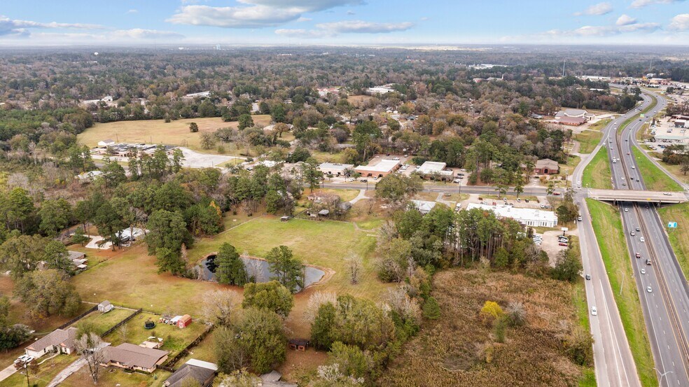 More Photos Of 1612 S Chestnut St, Lufkin Land For Sale