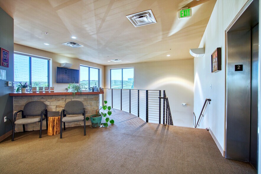 More Photos Of 1399 Horizon Ave, Lafayette Research And Development For Lease