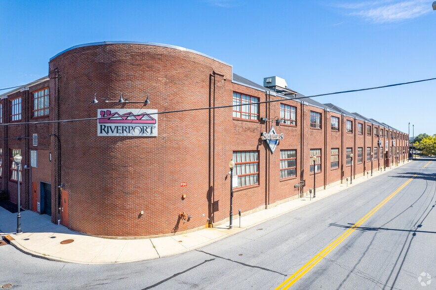 More Photos Of 11 W 2nd St, Bethlehem Apartments For Sale