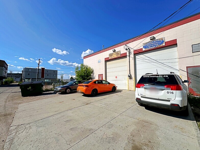 More Photos Of 8127 Fraser Av, Fort McMurray Service For Lease