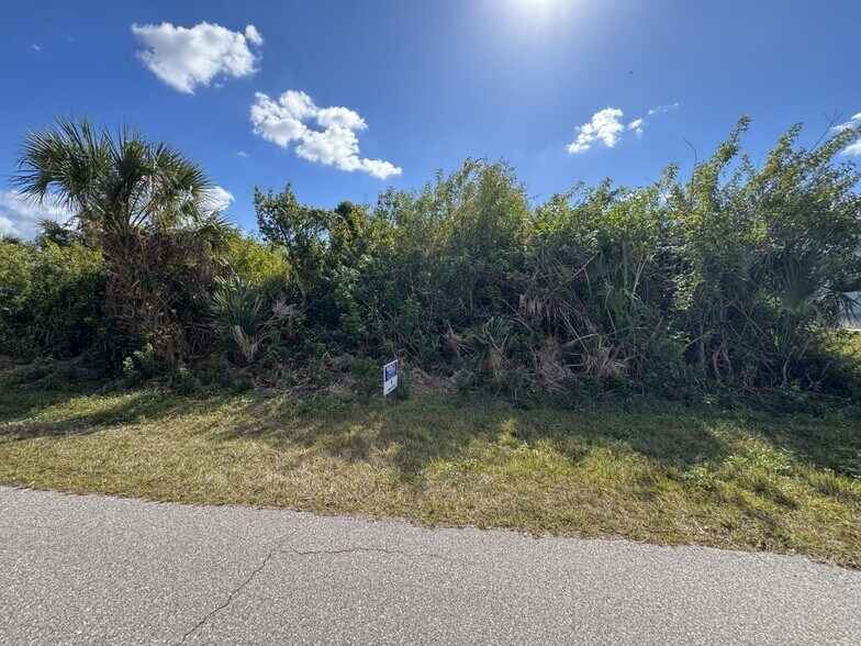 More Photos Of ,  Unknown For Sale