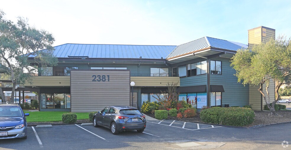 More Photos Of 2433 Mariner Square Loop, Alameda Unknown For Lease