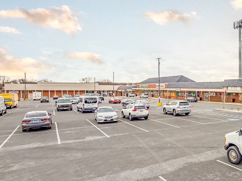 More Photos Of 132 Back River Neck Rd, Baltimore Unknown For Lease