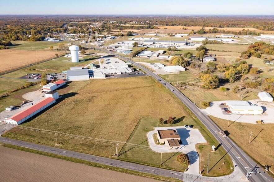 More Photos Of Highway 24 & Robertson Road, Moberly Land For Sale
