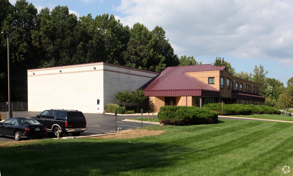 Primary Photo Of 6407 Crain Hwy, Upper Marlboro Medical For Lease