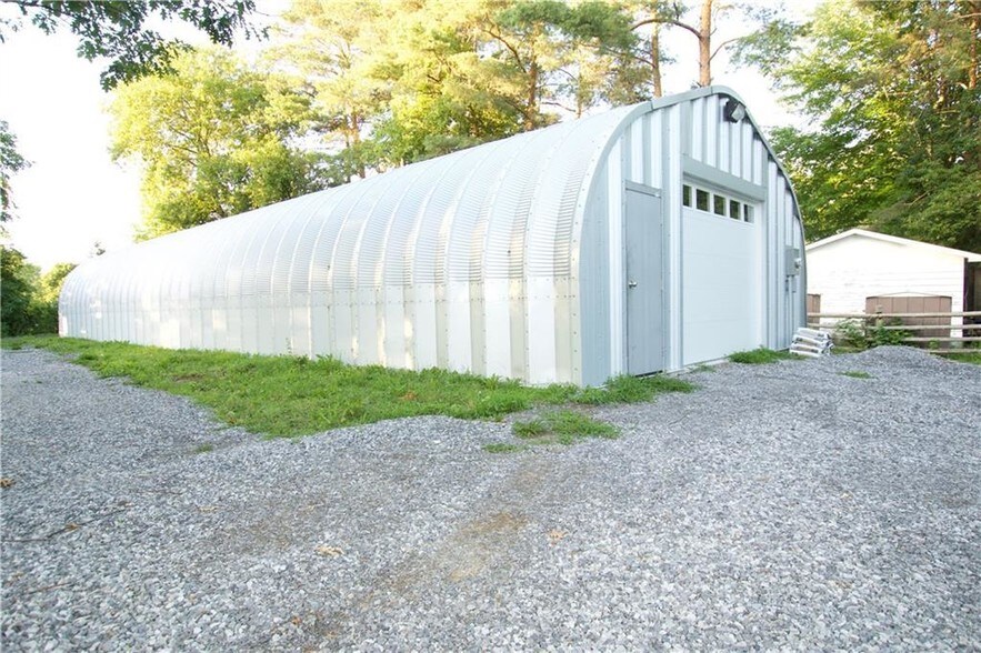 Primary Photo Of 1429 Meadow Dr, Ottawa Industrial For Sale