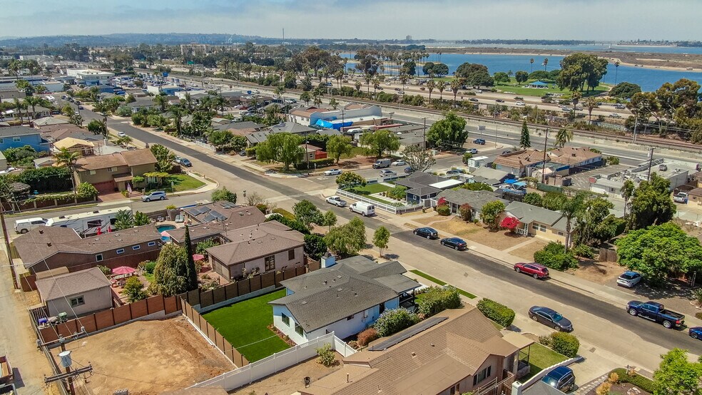 More Photos Of 2419 Chicago St, San Diego Apartments For Sale