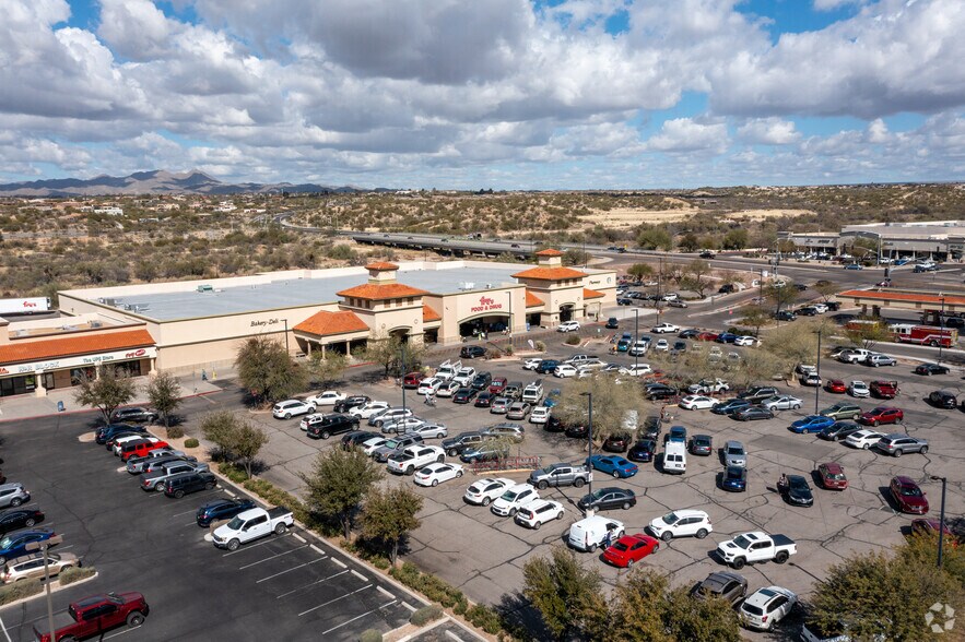 More Photos Of 10775-10885 N Oracle Rd, Tucson Unknown For Lease