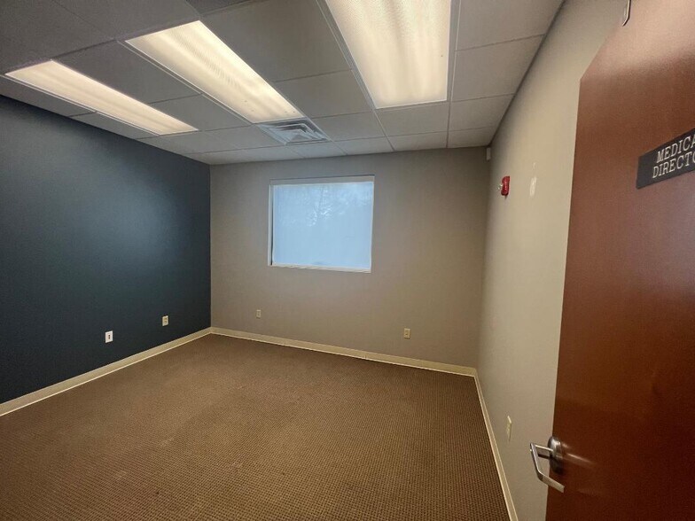 More Photos Of 3683 Ohio River Rd, Point Pleasant Medical For Sale