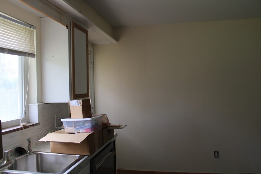 More Photos Of 4934-4936 Solar Dr, Columbus Multifamily For Sale