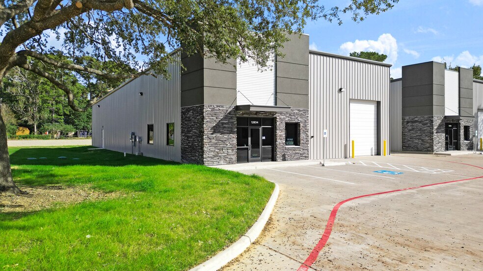 More Photos Of 15615 Jarvis Rd, Cypress Unknown For Lease