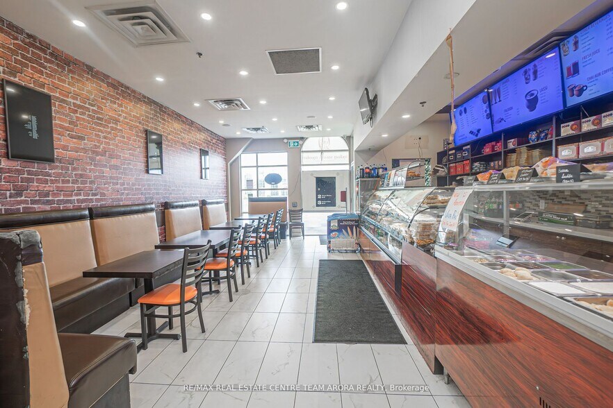 More Photos Of 2980 Drew Rd, Mississauga Storefront Retail Office For Lease