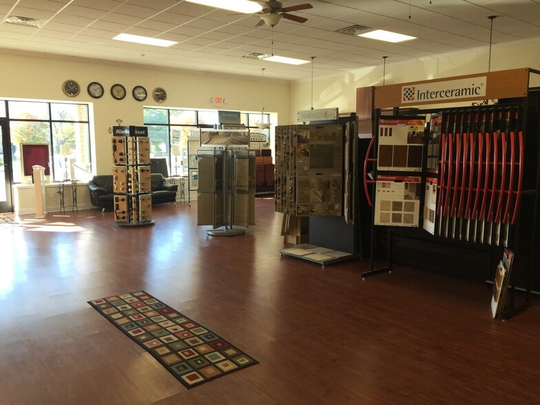 More Photos Of 4739-4749 W Lincoln Hwy, Parkesburg Storefront Retail Office For Lease