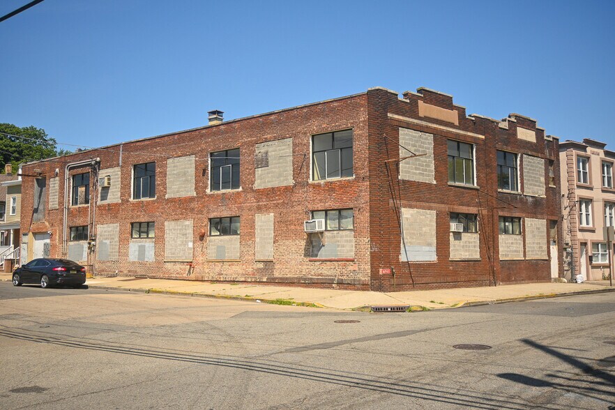 Primary Photo Of 115 Myrtle Ave, Passaic Warehouse For Sale