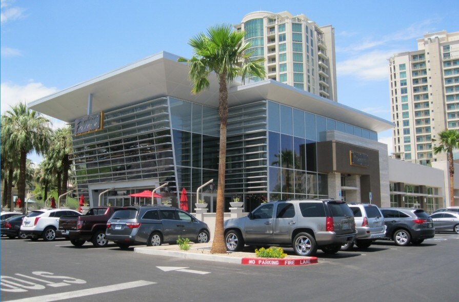 Primary Photo Of 325 Hughes Center Dr, Las Vegas Restaurant For Lease
