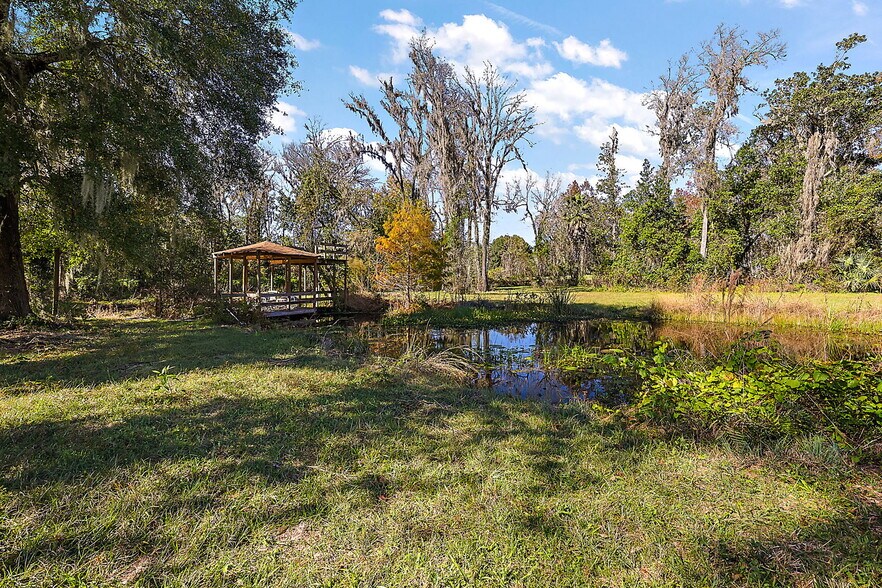 More Photos Of 27910 Debbie Rd, Okahumpka Land For Sale