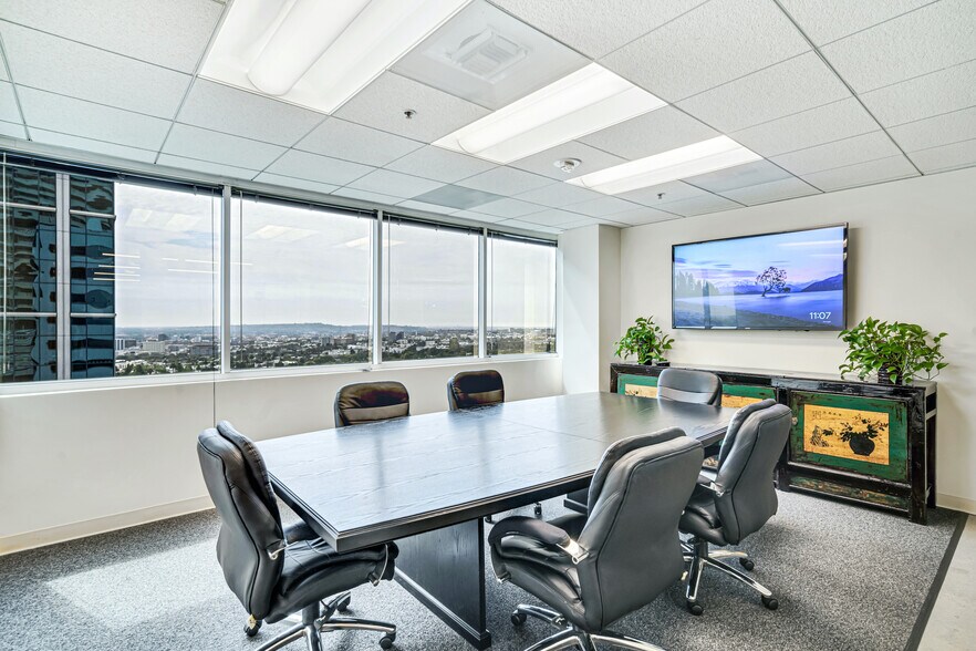 More Photos Of 9255 W Sunset Blvd, West Hollywood Office For Lease