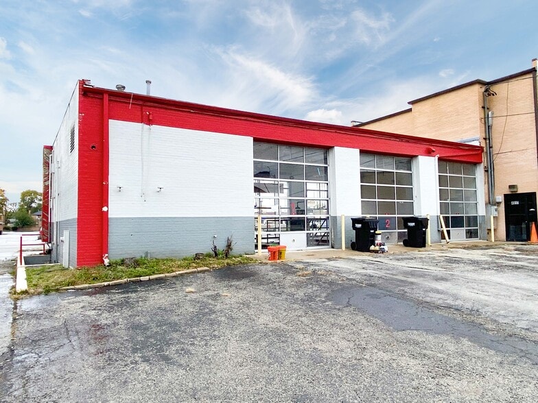 More Photos Of 4819 W 93rd St, Oak Lawn Auto Repair For Lease